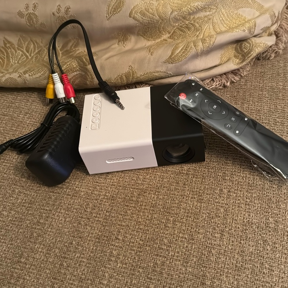 LED Projector portable